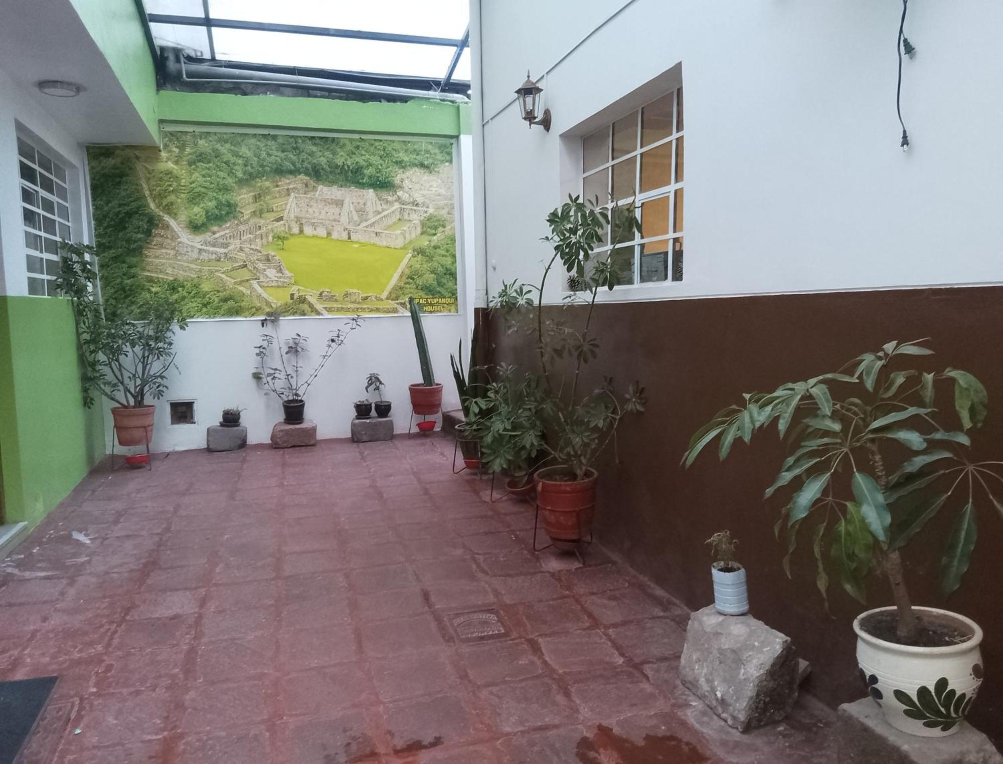 Hostel Tupac Yupanqui House Cuzco Exterior foto